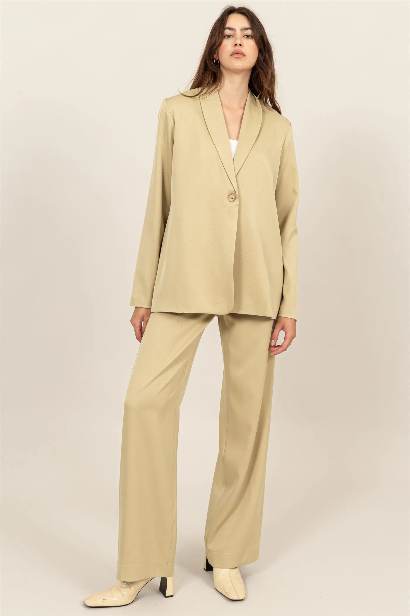 HF24E701-SET-SHOULDER PAD BLAZER WITH TROUSERS SET