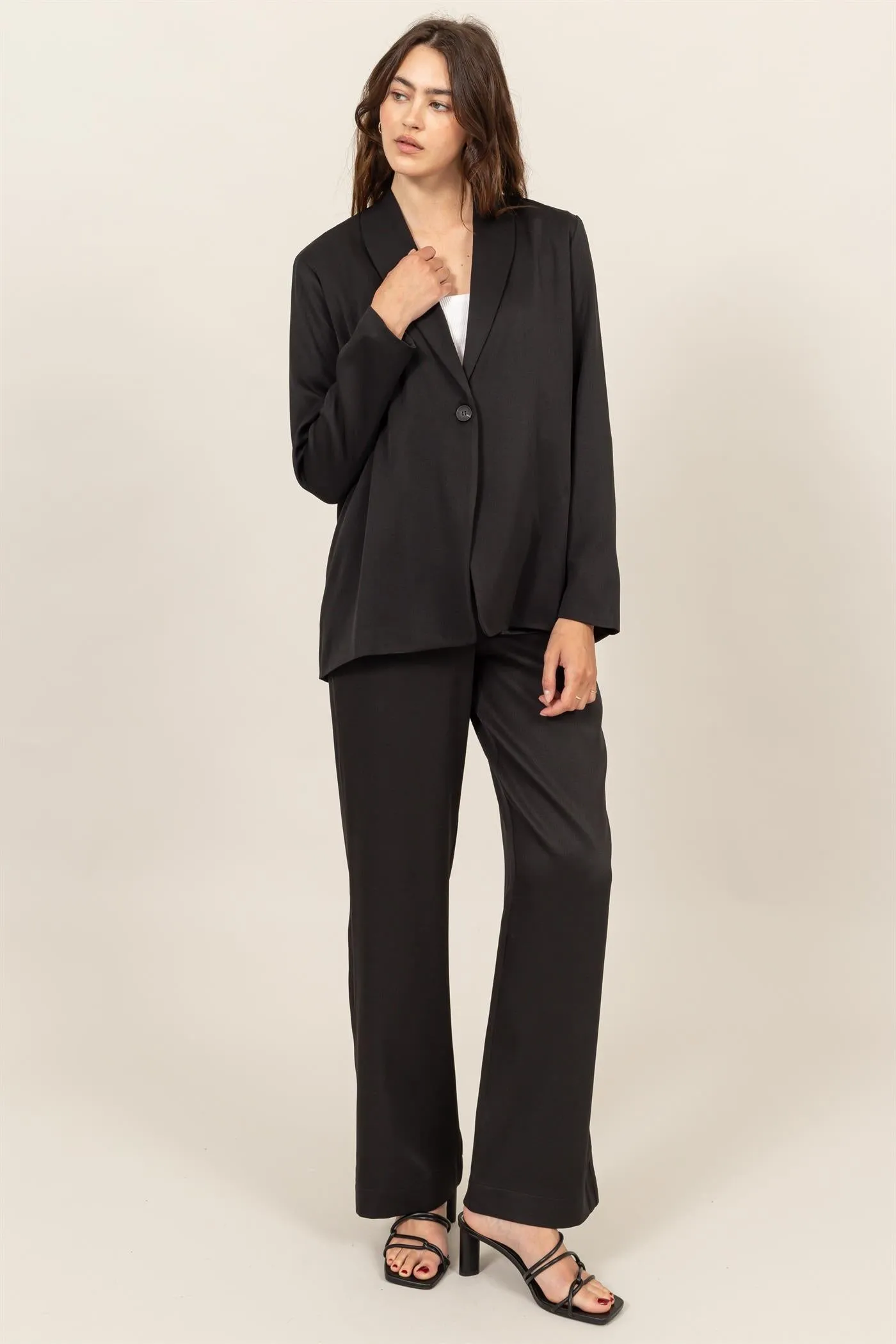 HF24E701-SET-SHOULDER PAD BLAZER WITH TROUSERS SET