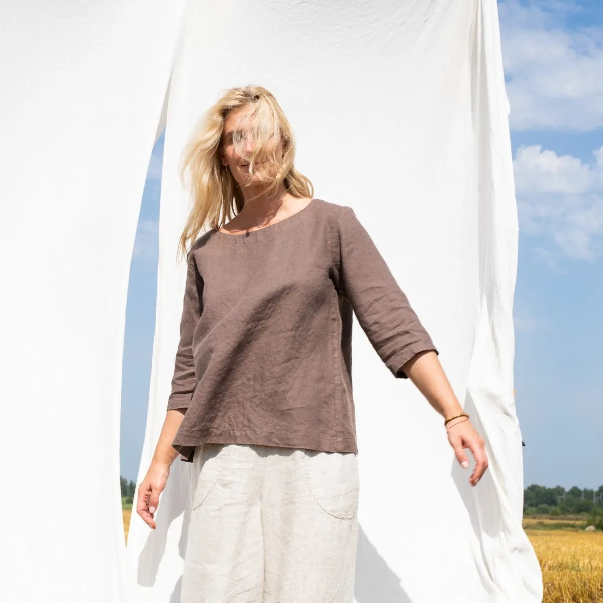 JANUARY loose linen top