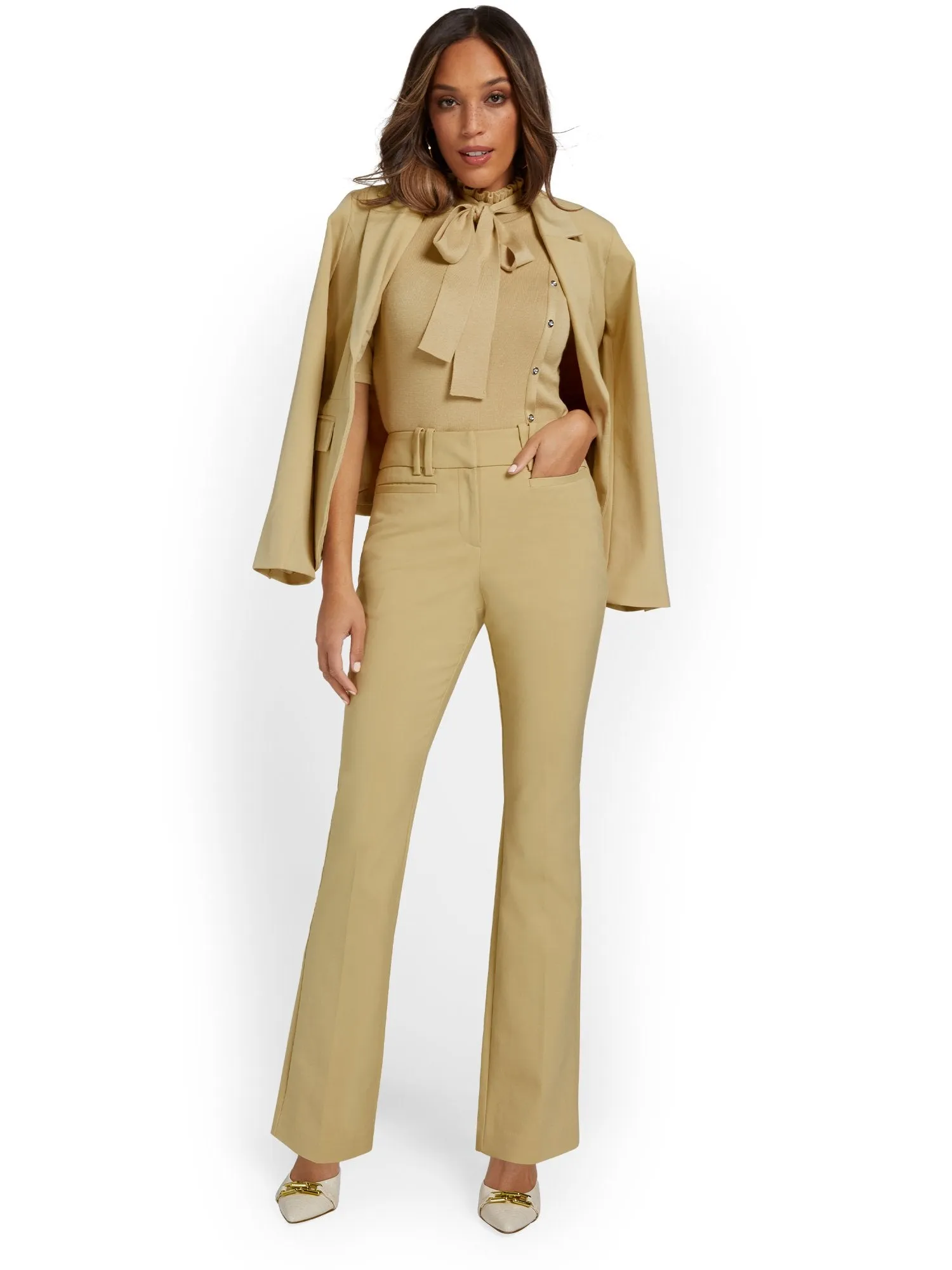 Petite Mid-Rise Modern Bootcut Pant - All-Season Stretch