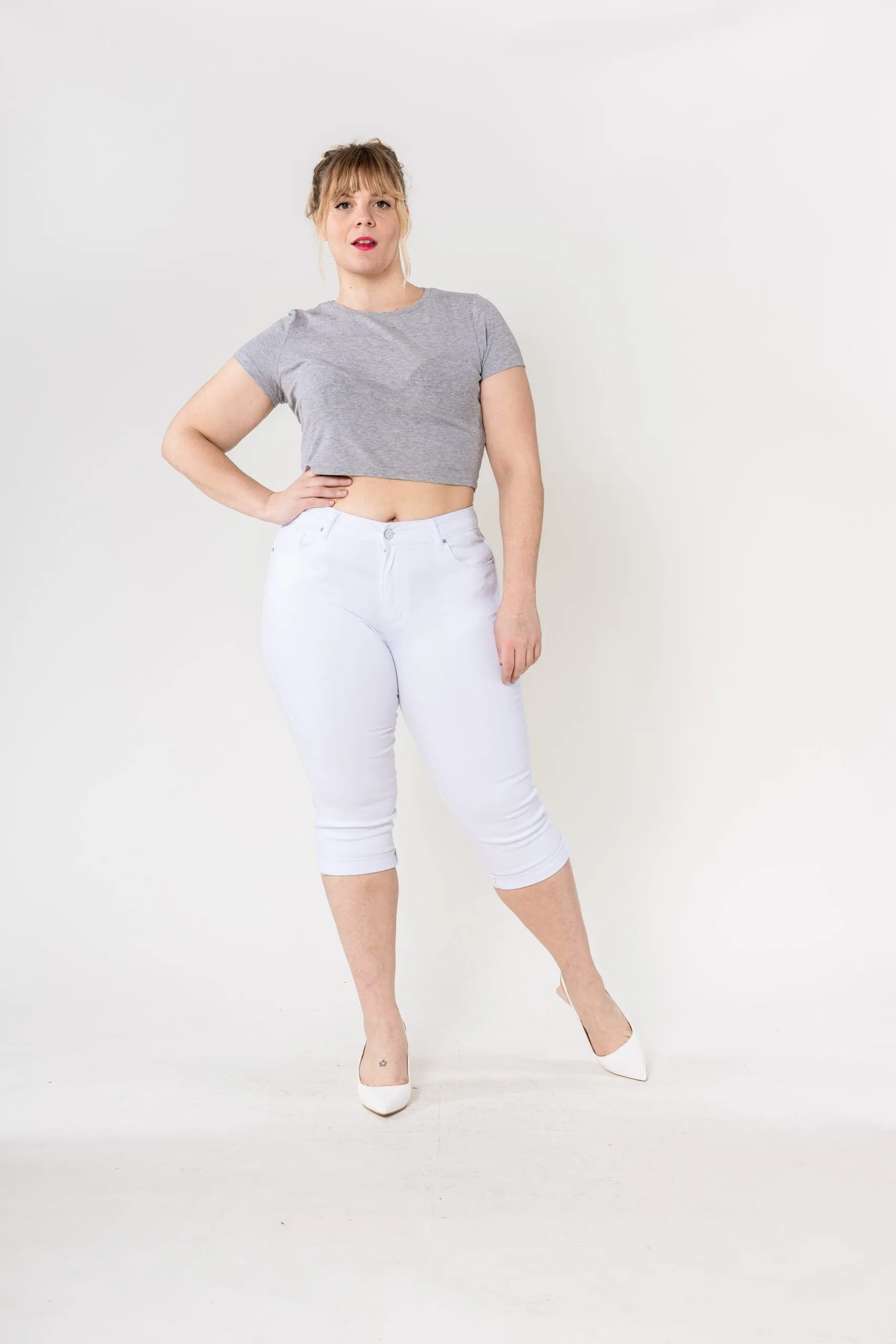 SnowFlex High-Waist Plus Size Cropped Jeans – White