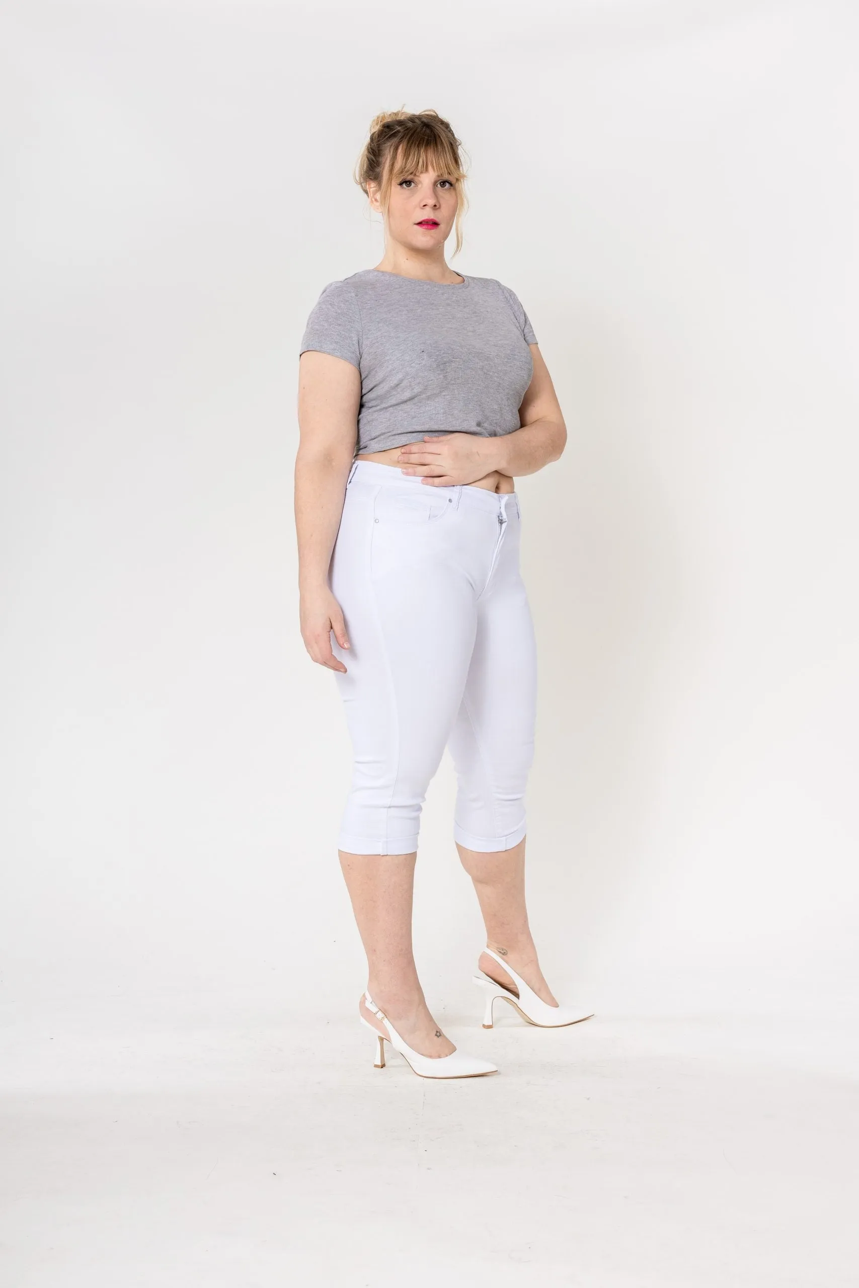 SnowFlex High-Waist Plus Size Cropped Jeans – White