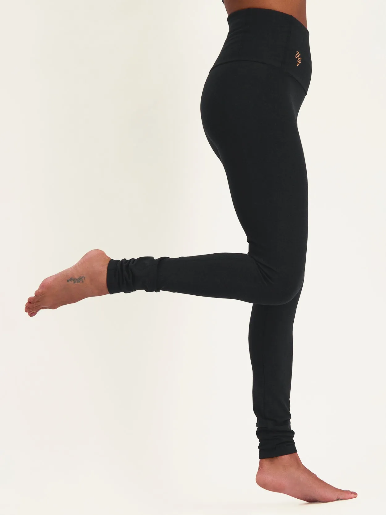 Urban Goddess Surya Yoga Leggings - Urban Black